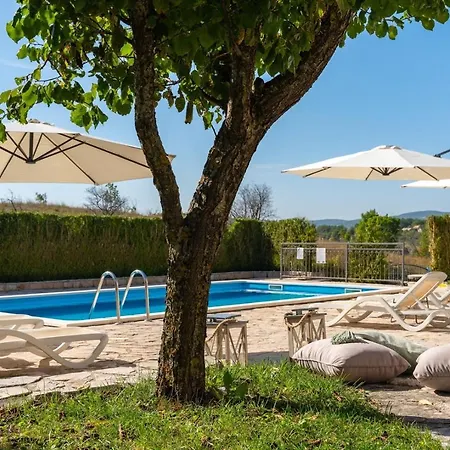 Hacienda Sylvia - Secluded 4-bedroom With 45sqm Heated Pool Studenci